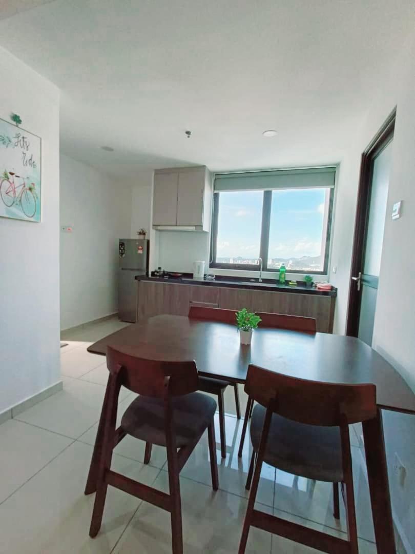 Lovely 2room Suite6pax@sky Juru Sentral Apartment *