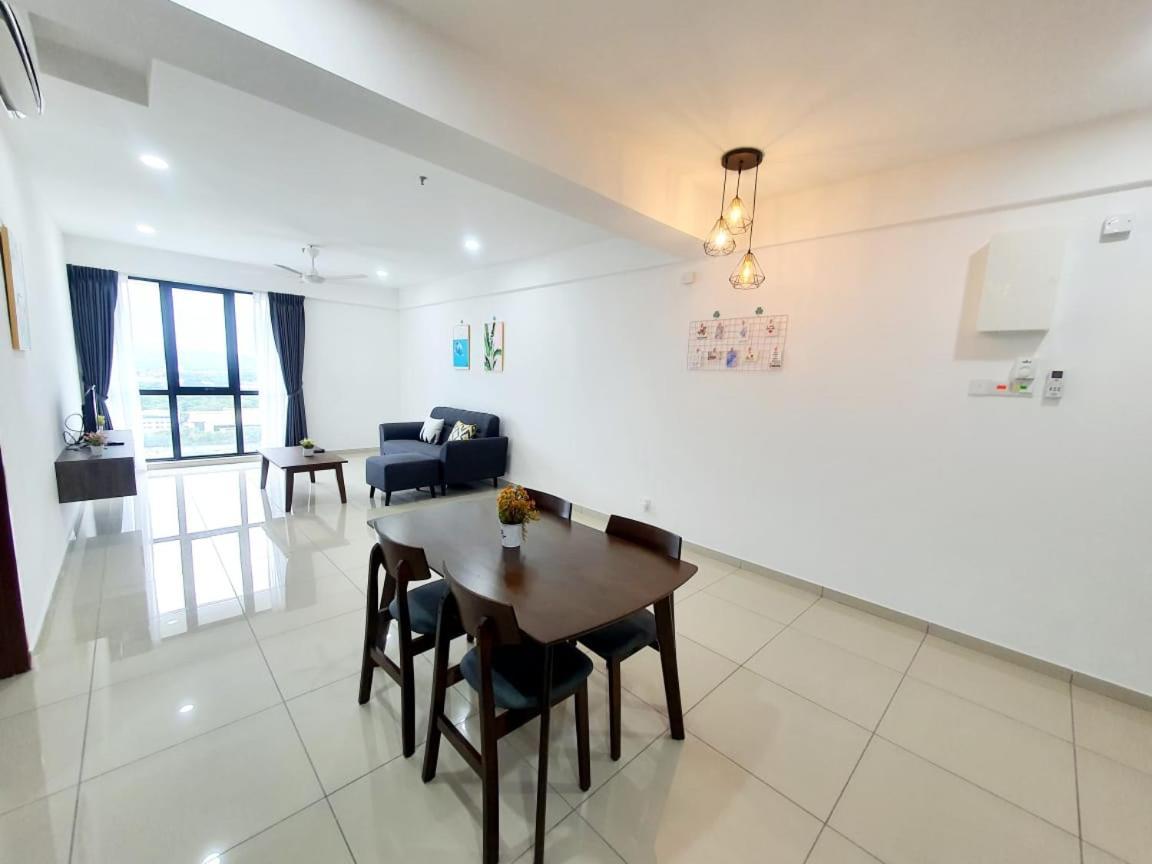 Lovely 2room Suite6pax@sky Juru Sentral Apartment Bukit Mertajam